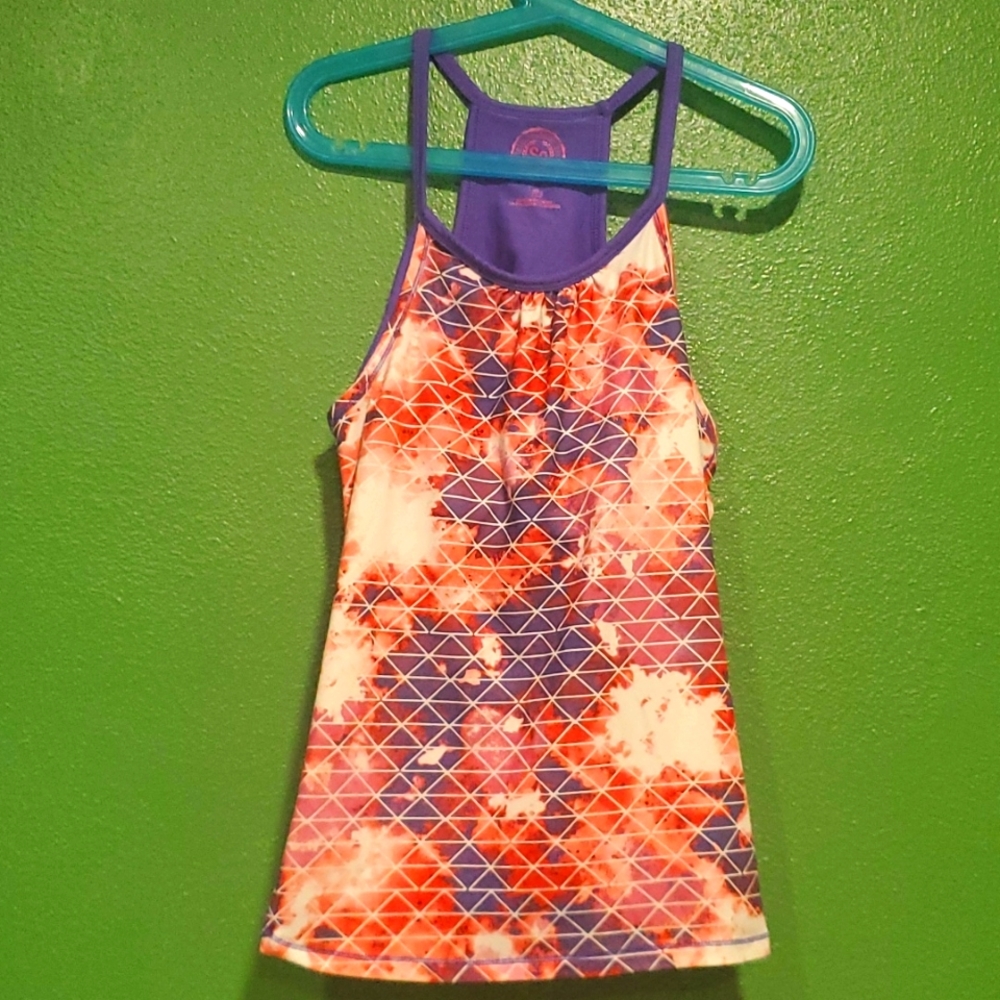 Sports tank